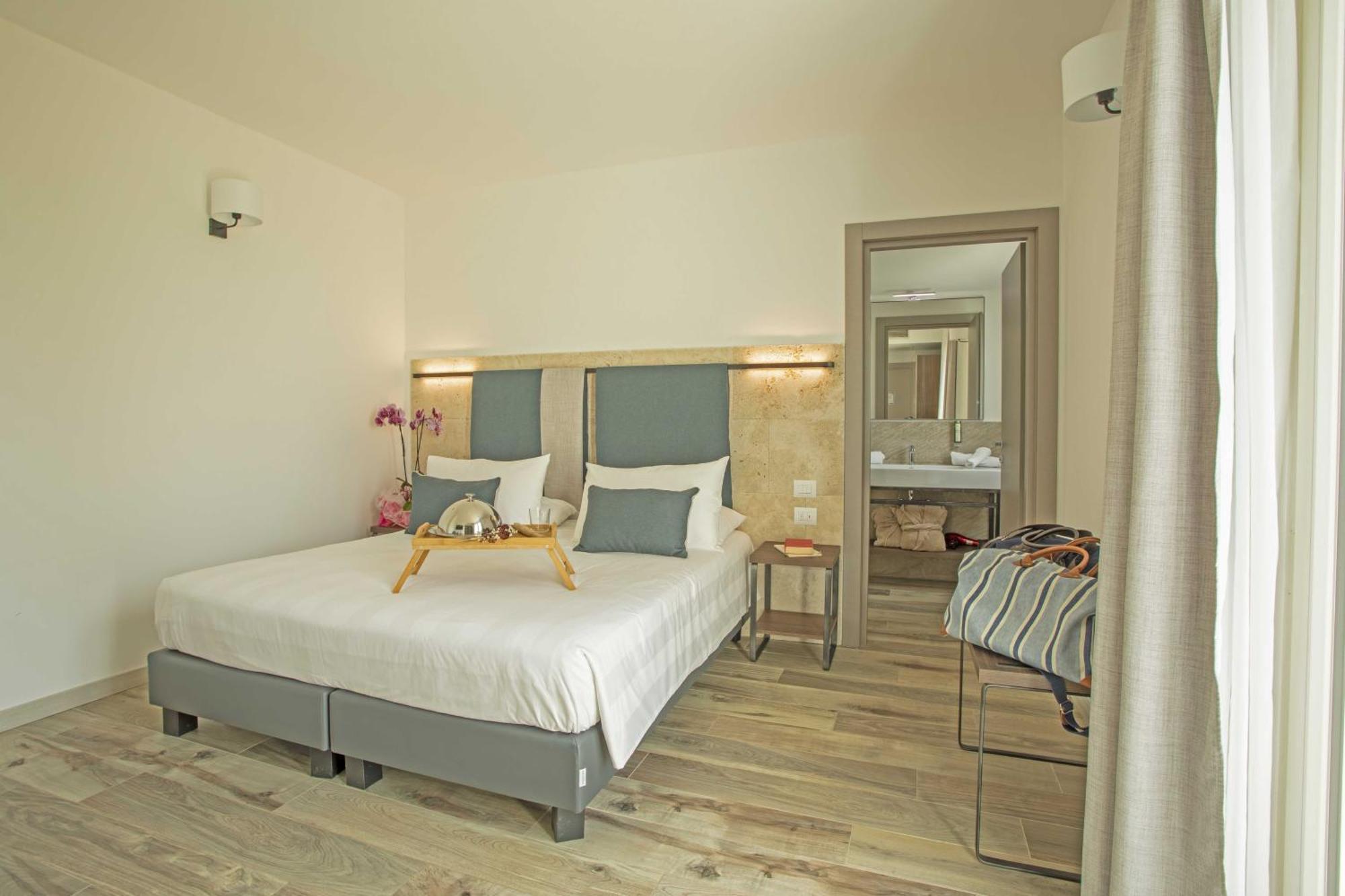 Riva Toscana Golf Resort & Spa Follonica Exterior photo
